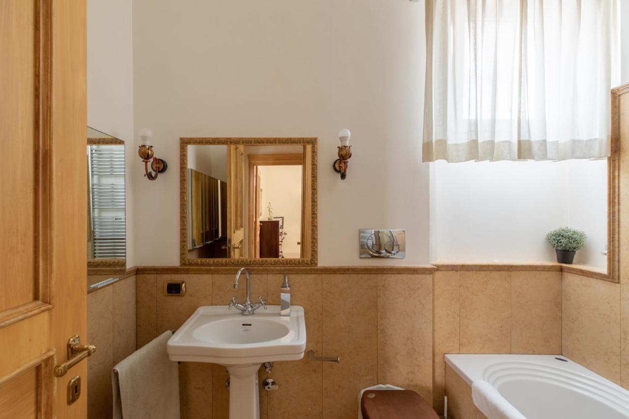 Iflat Elegant And Luxury Near Pantheon Apartment Rom